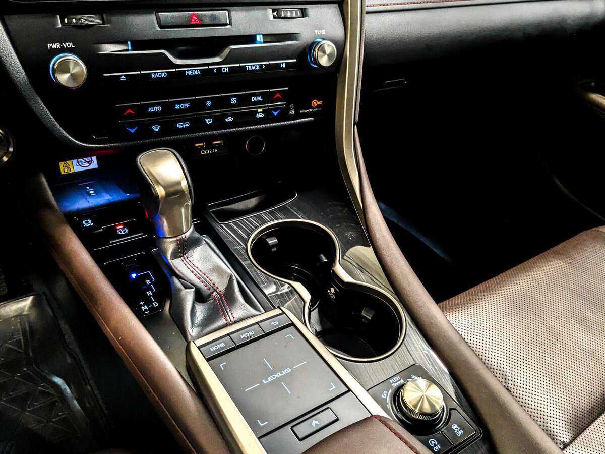 Lexus RX с пробегом — 2019 год. Фото: #20