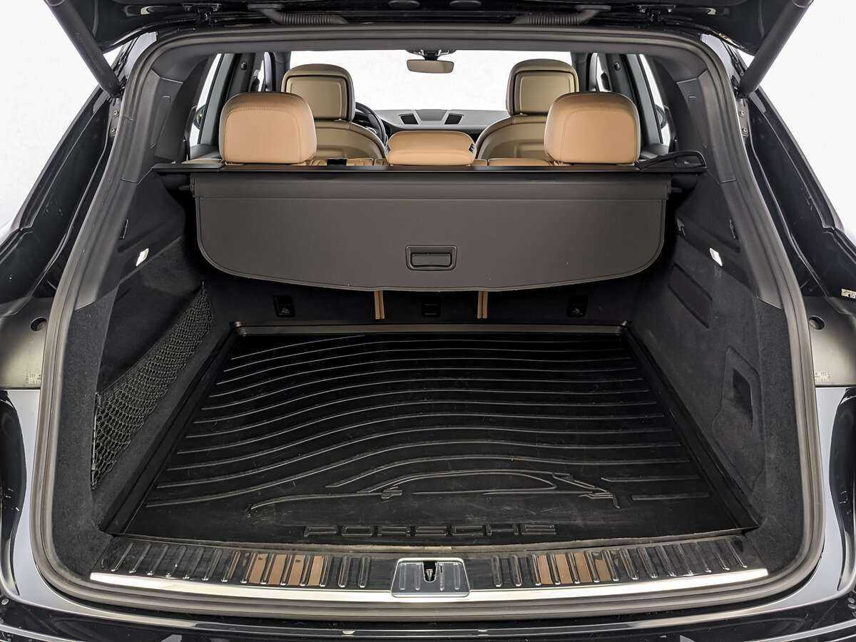 Porsche Cayenne с пробегом — 2019 год. Фото: #9