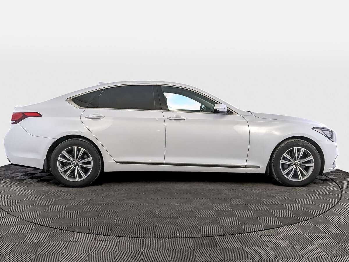 Genesis G80 с пробегом — 2017 год. Фото: #3