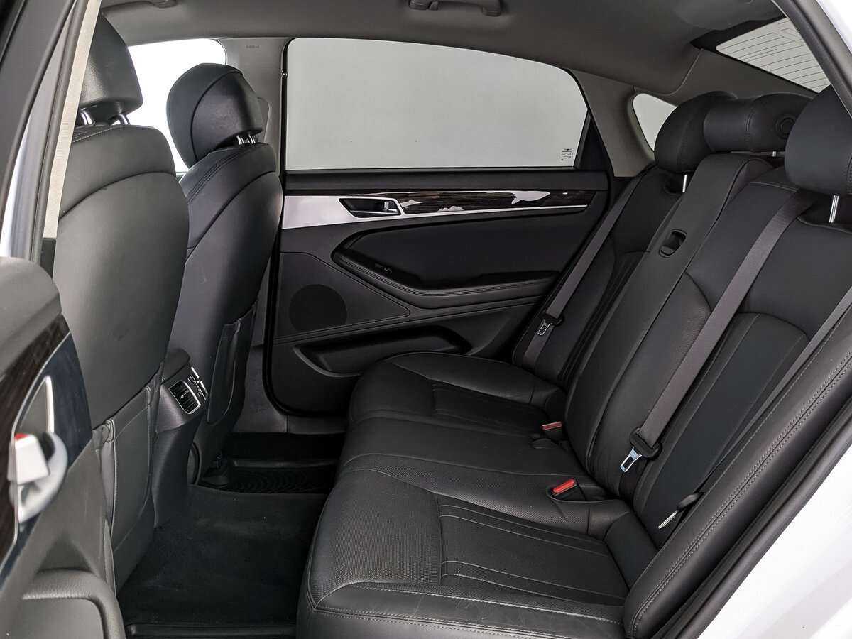 Genesis G80 с пробегом — 2017 год. Фото: #11