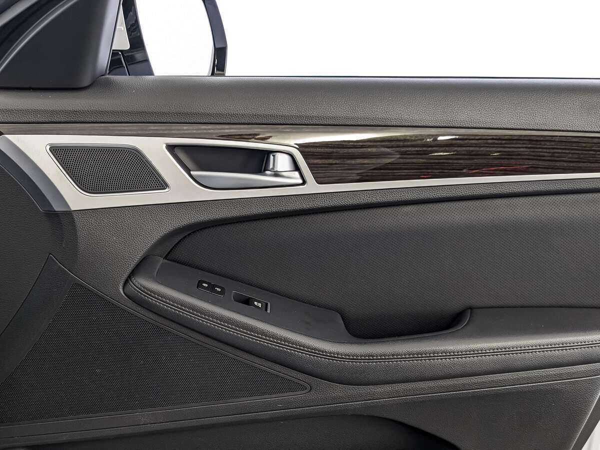 Genesis G80 с пробегом — 2017 год. Фото: #17