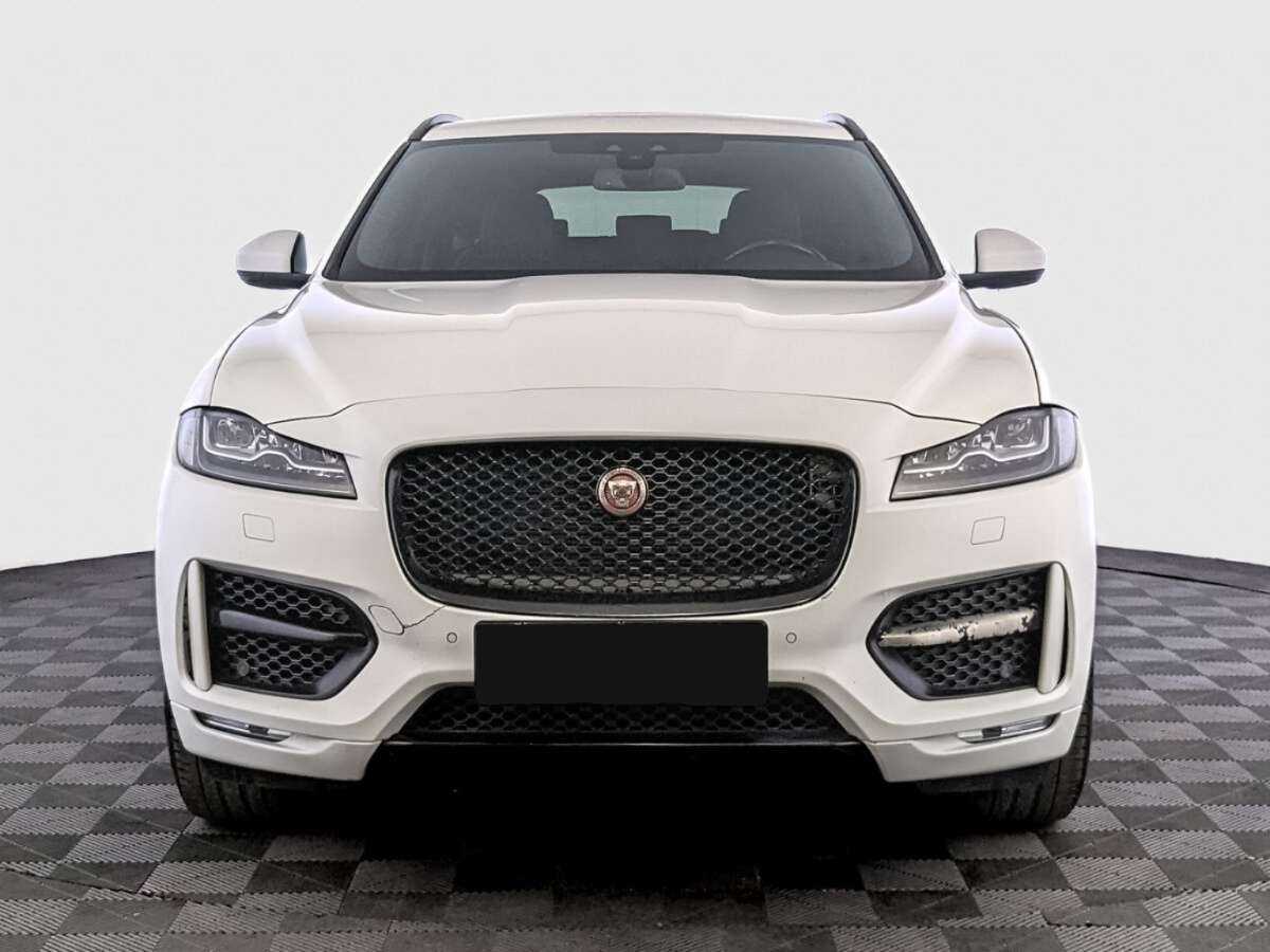 Jaguar F-Pace с пробегом — 2017 год. Фото: #1