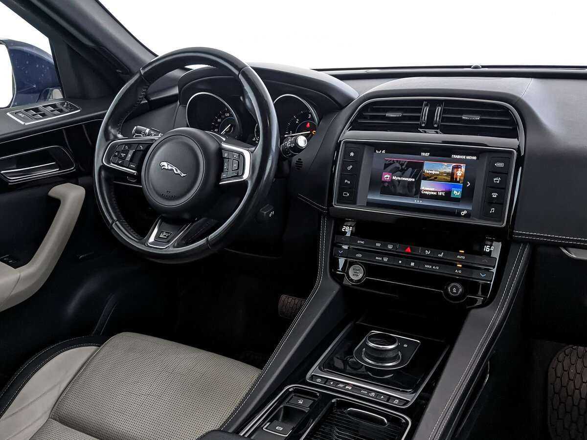 Jaguar F-Pace с пробегом — 2017 год. Фото: #23