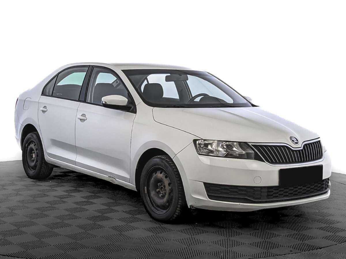 Skoda Rapid с пробегом — 2019 год. Фото: #2