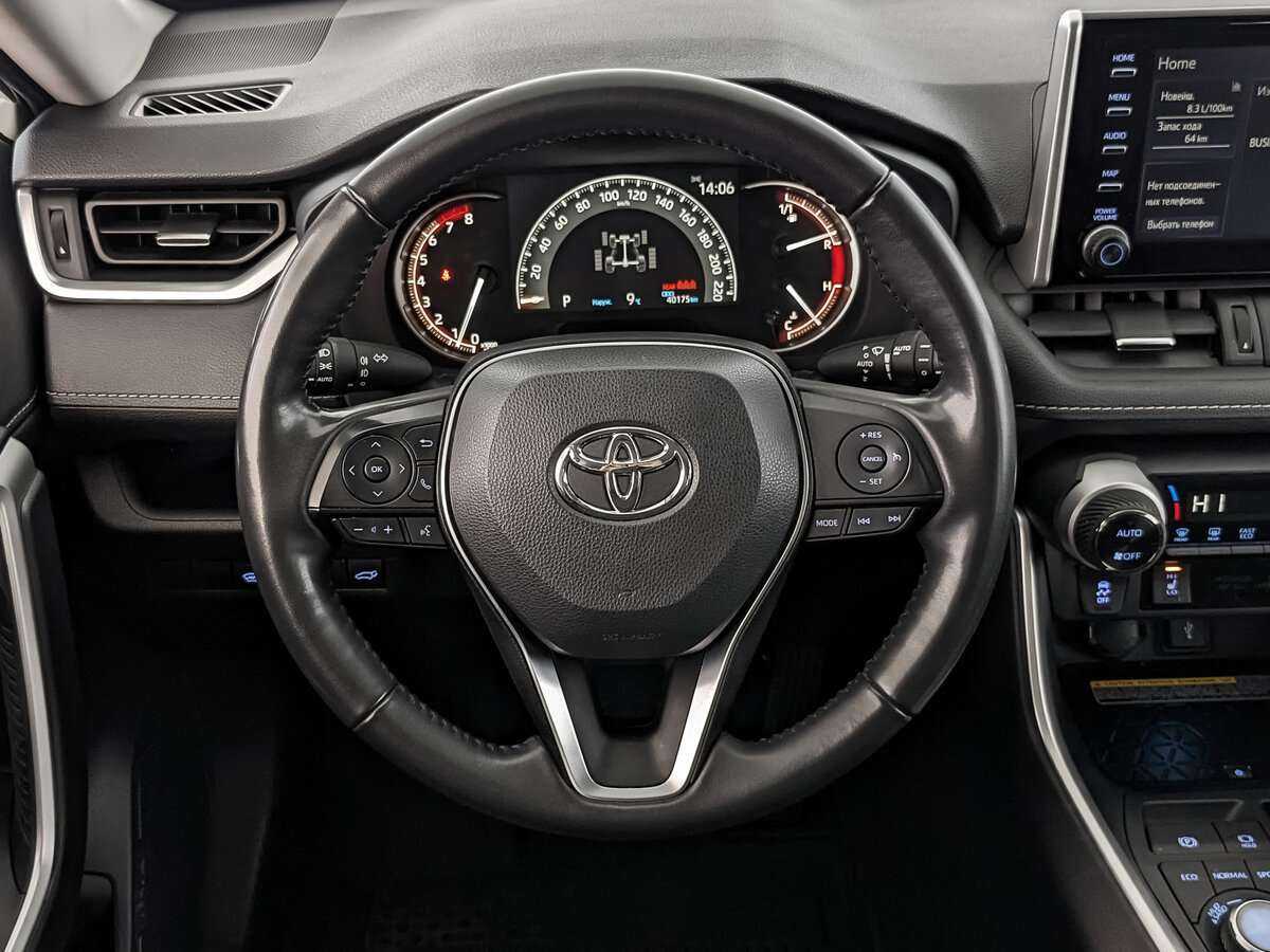Toyota RAV4 с пробегом — 2022 год. Фото: #19