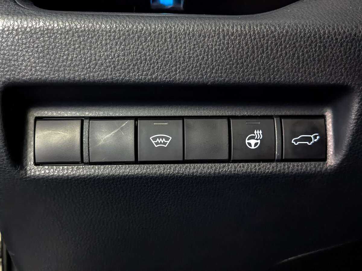 Toyota RAV4 с пробегом — 2022 год. Фото: #24