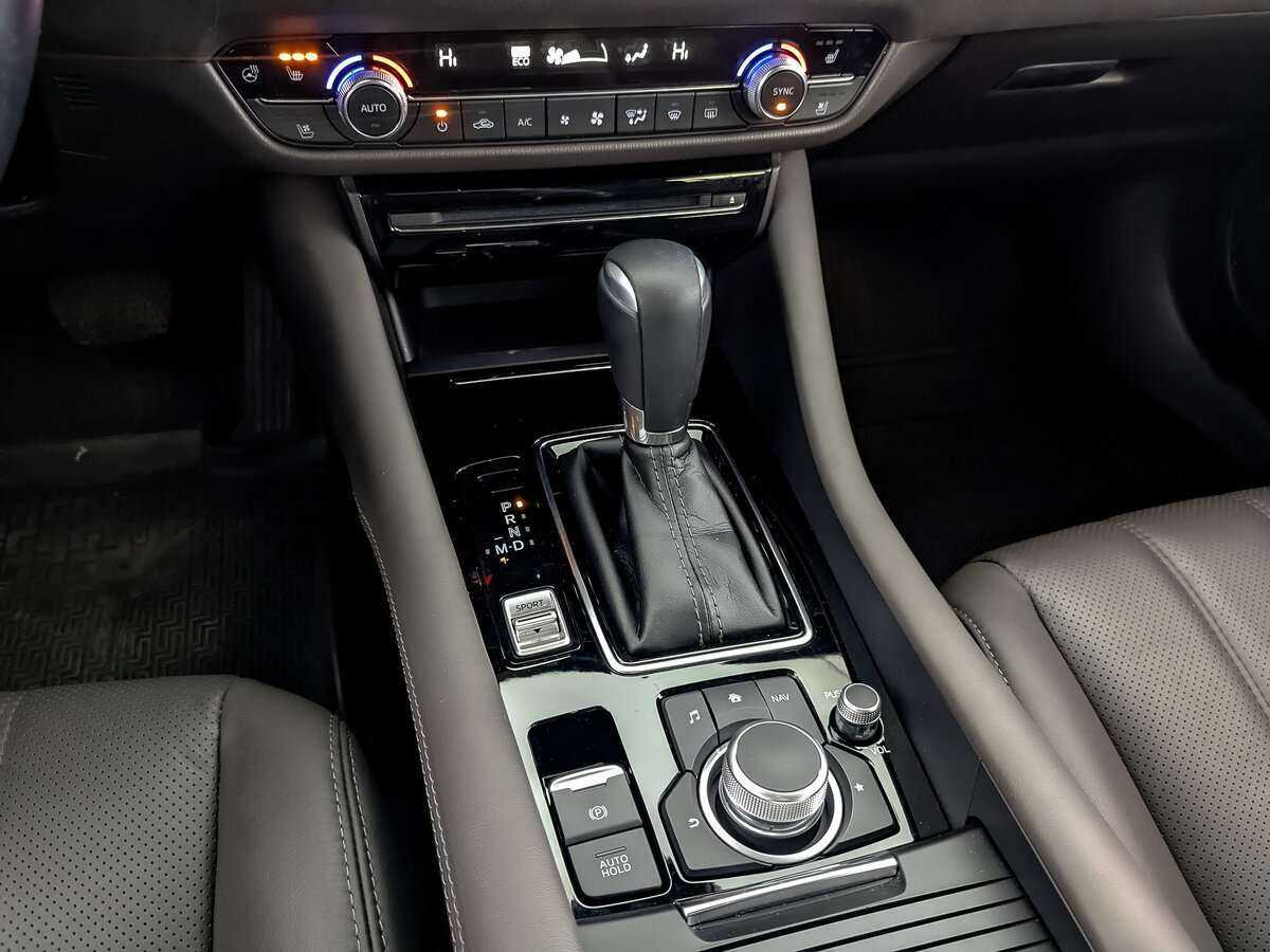 Mazda 6 с пробегом — 2022 год. Фото: #21