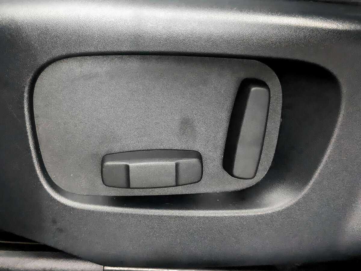 Land Rover Range Rover Velar с пробегом — 2019 год. Фото: #14