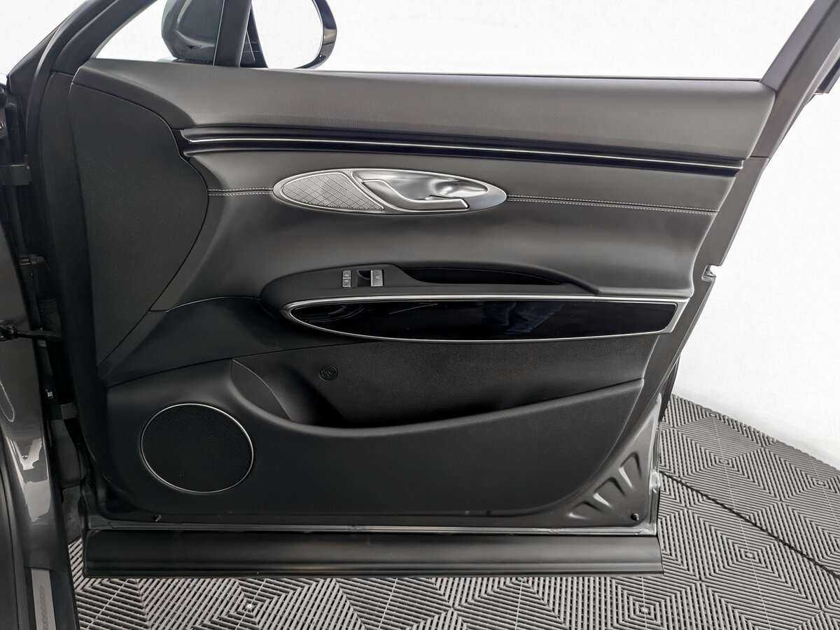 Genesis GV70 с пробегом — 2021 год. Фото: #20