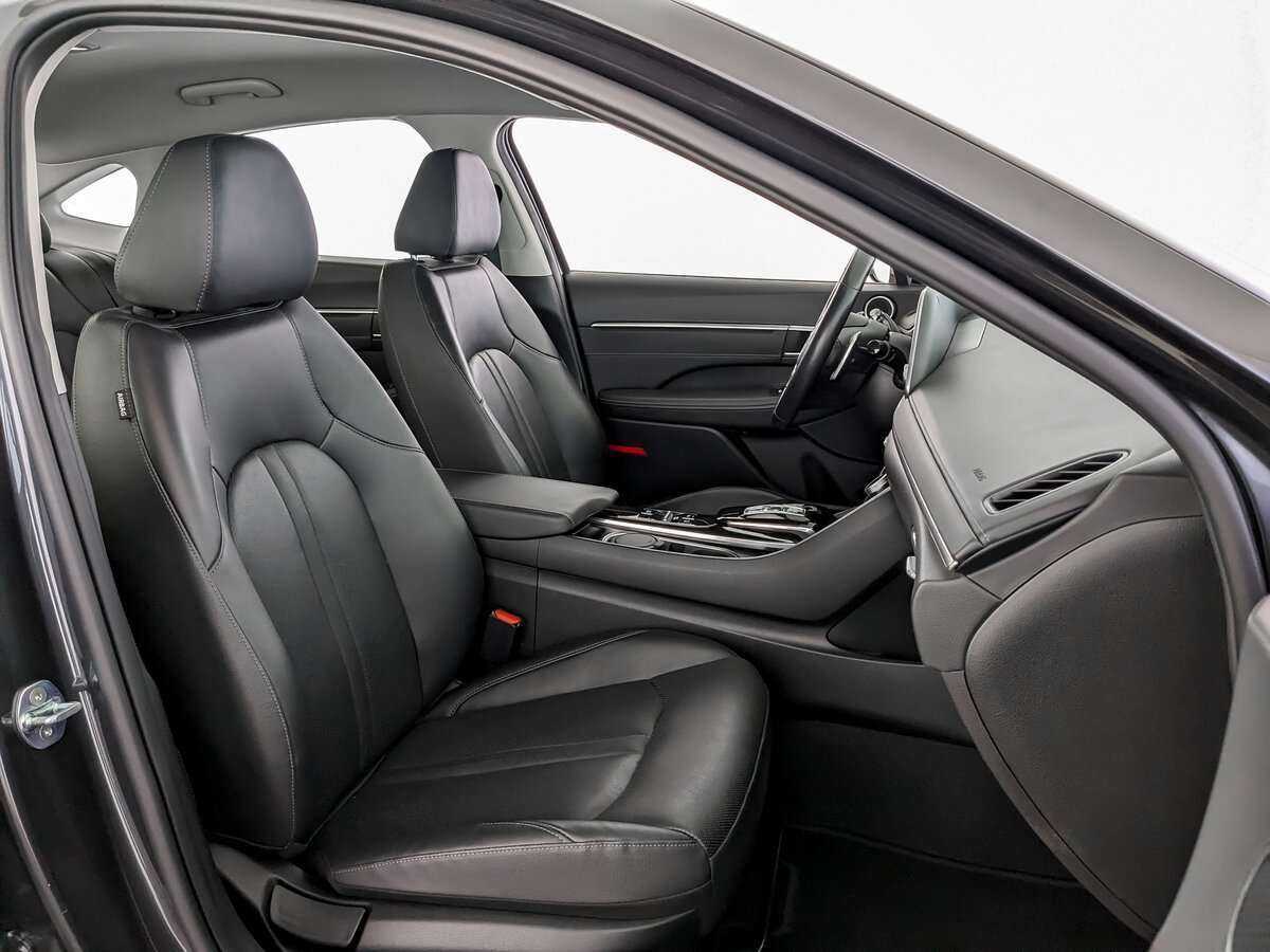 Hyundai Sonata с пробегом — 2021 год. Фото: #19