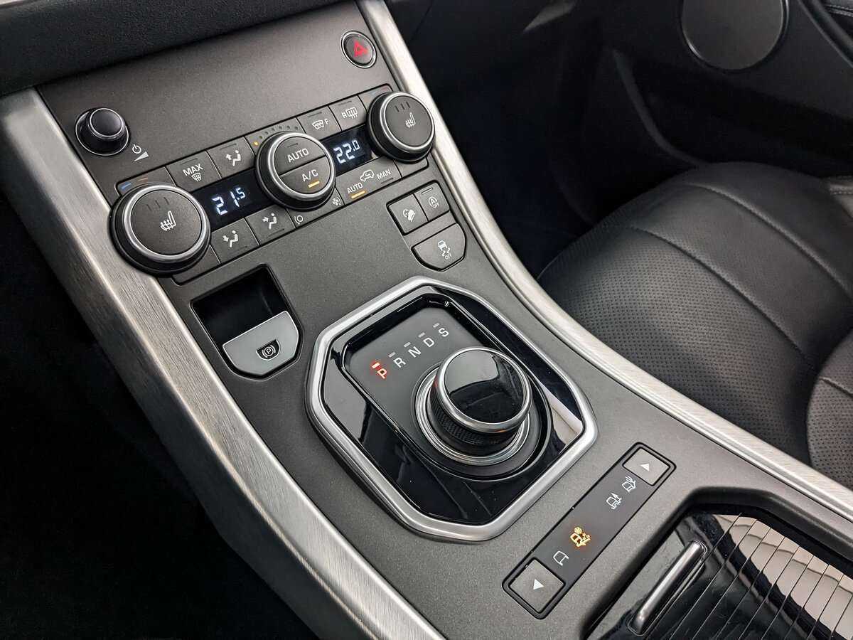 Land Rover Range Rover Evoque с пробегом — 2018 год. Фото: #12