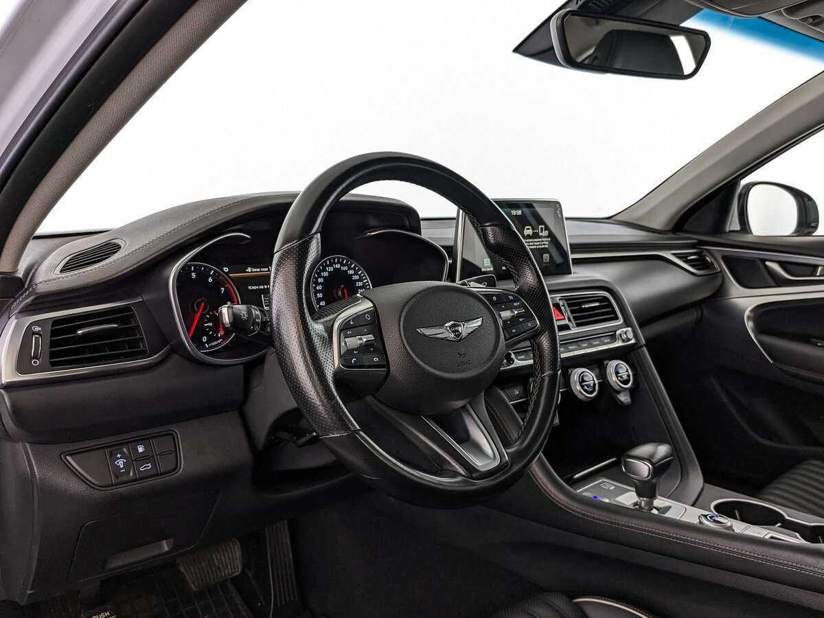 Genesis G70 с пробегом — 2019 год. Фото: #9