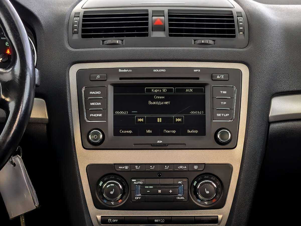 Skoda Octavia с пробегом — 2011 год. Фото: #14