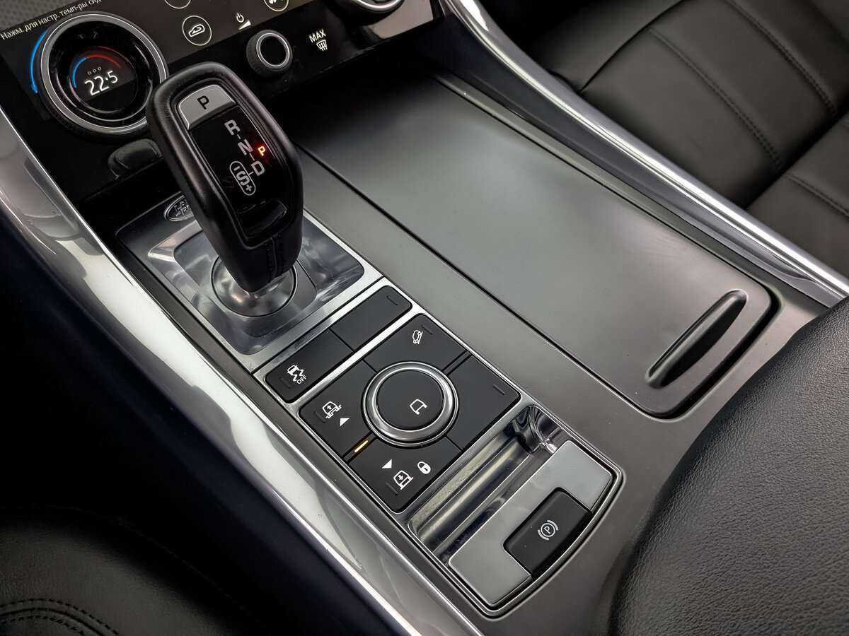 Land Rover Range Rover Sport с пробегом — 2018 год. Фото: #14