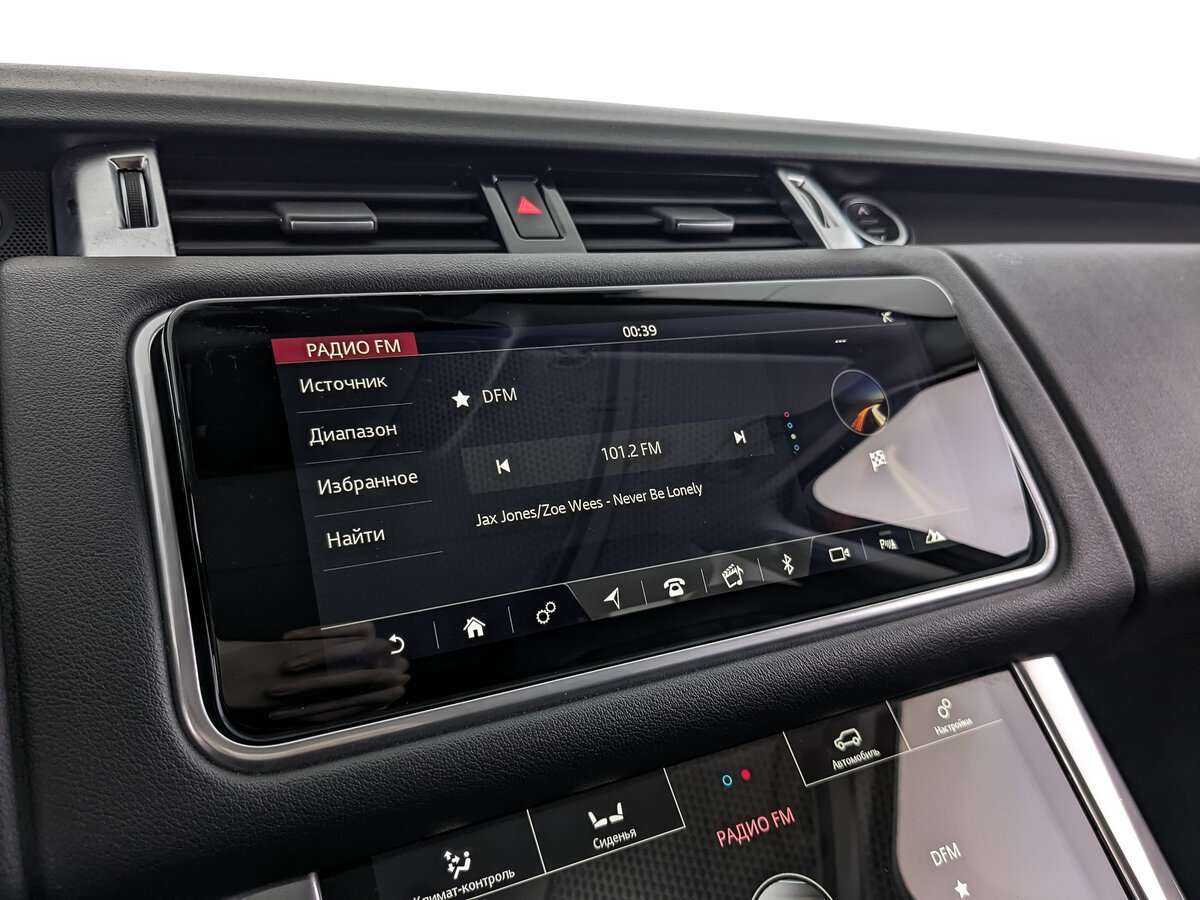 Land Rover Range Rover Sport с пробегом — 2018 год. Фото: #18