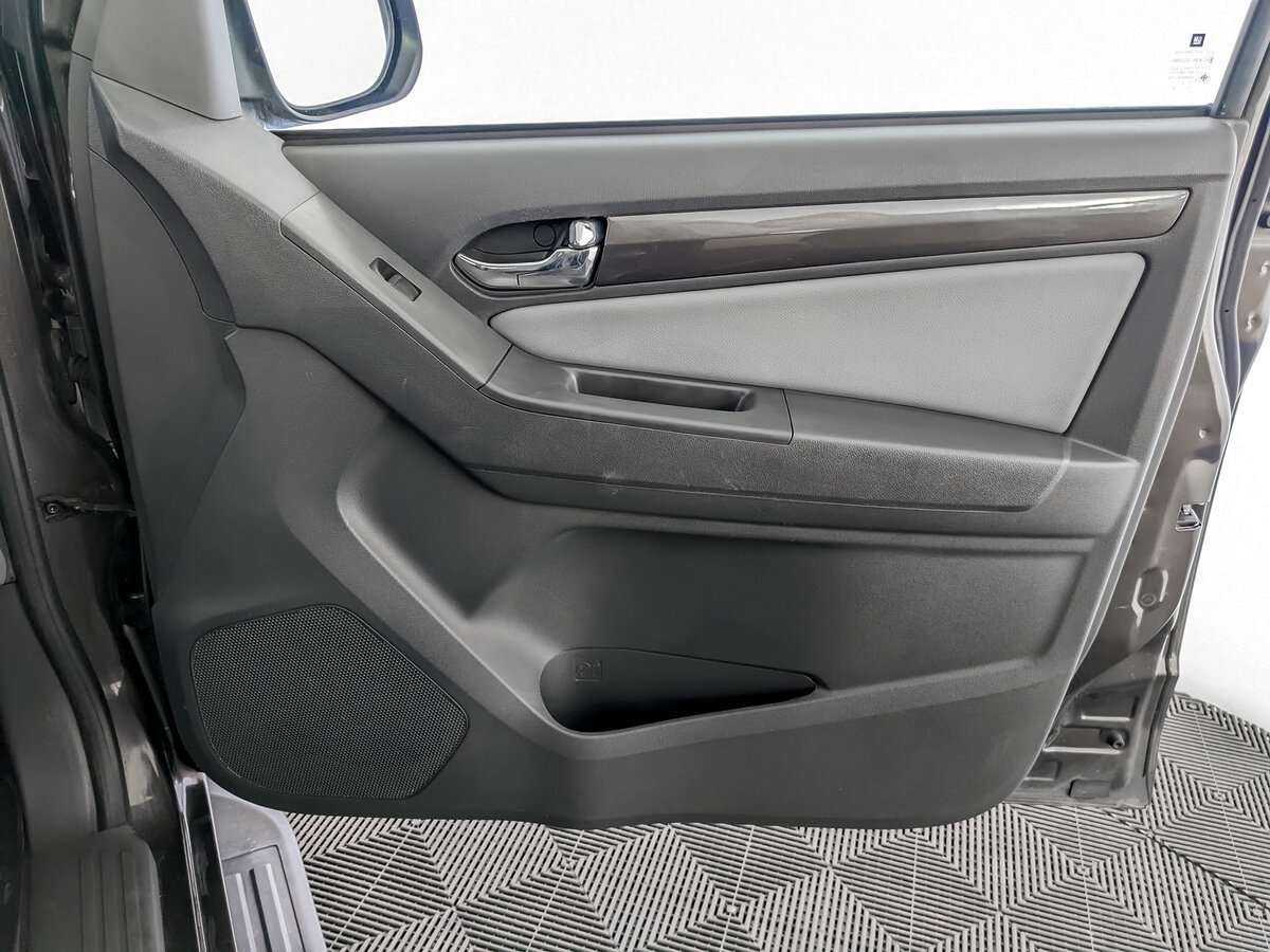 Chevrolet TrailBlazer с пробегом — 2014 год. Фото: #18