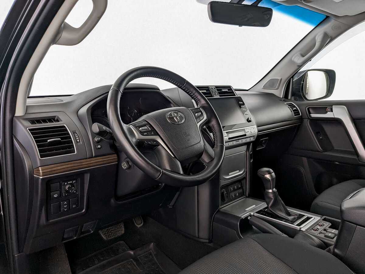 Toyota Land Cruiser Prado с пробегом — 2021 год. Фото: #13