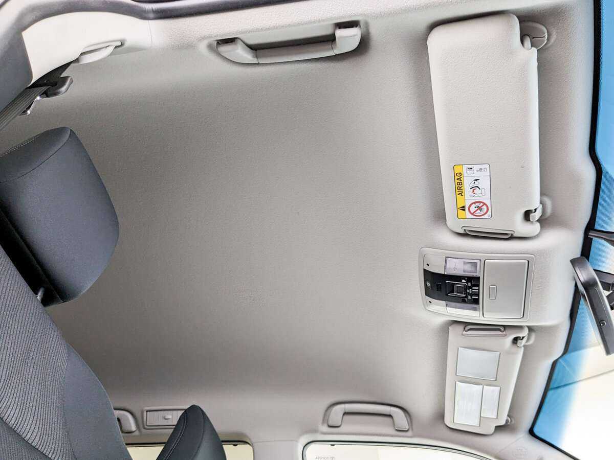 Toyota Land Cruiser Prado с пробегом — 2021 год. Фото: #18