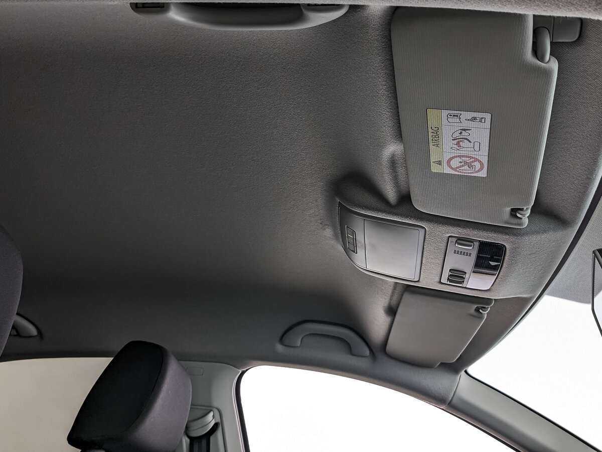 Volkswagen Polo с пробегом — 2021 год. Фото: #15