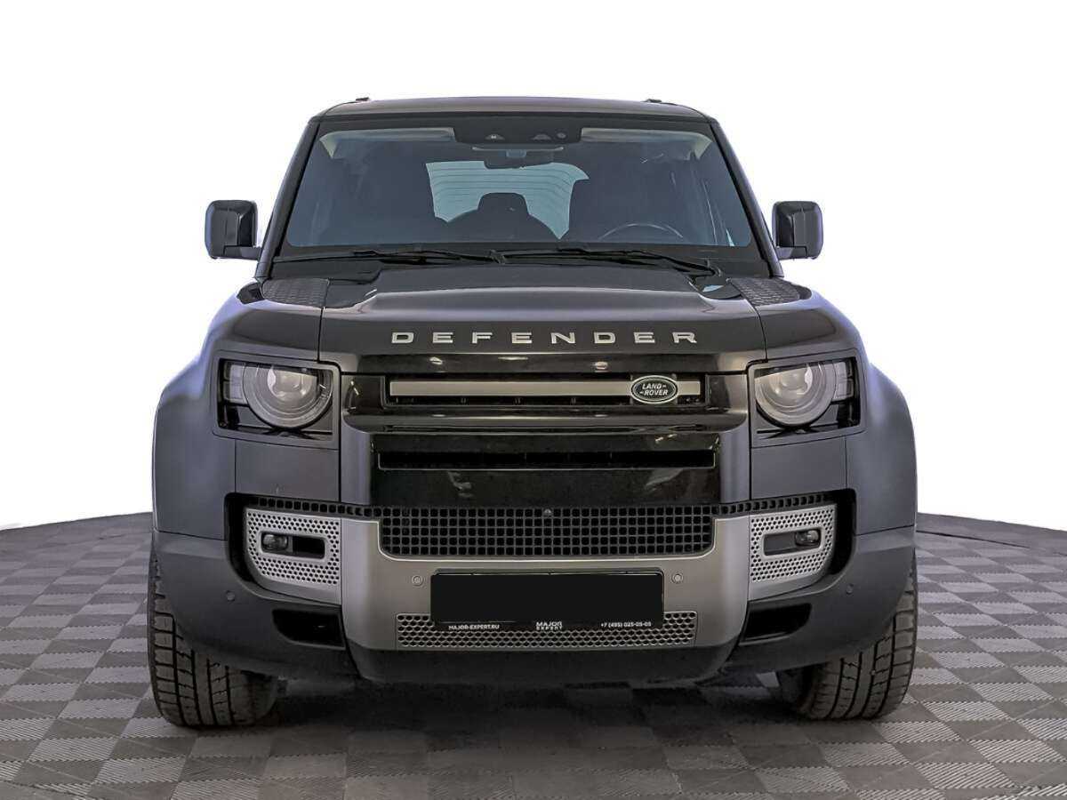 Land Rover Defender с пробегом — 2020 год. Фото: #1