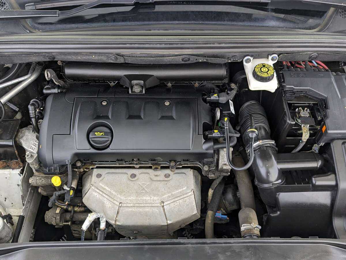 Citroen C4 с пробегом — 2016 год. Фото: #8