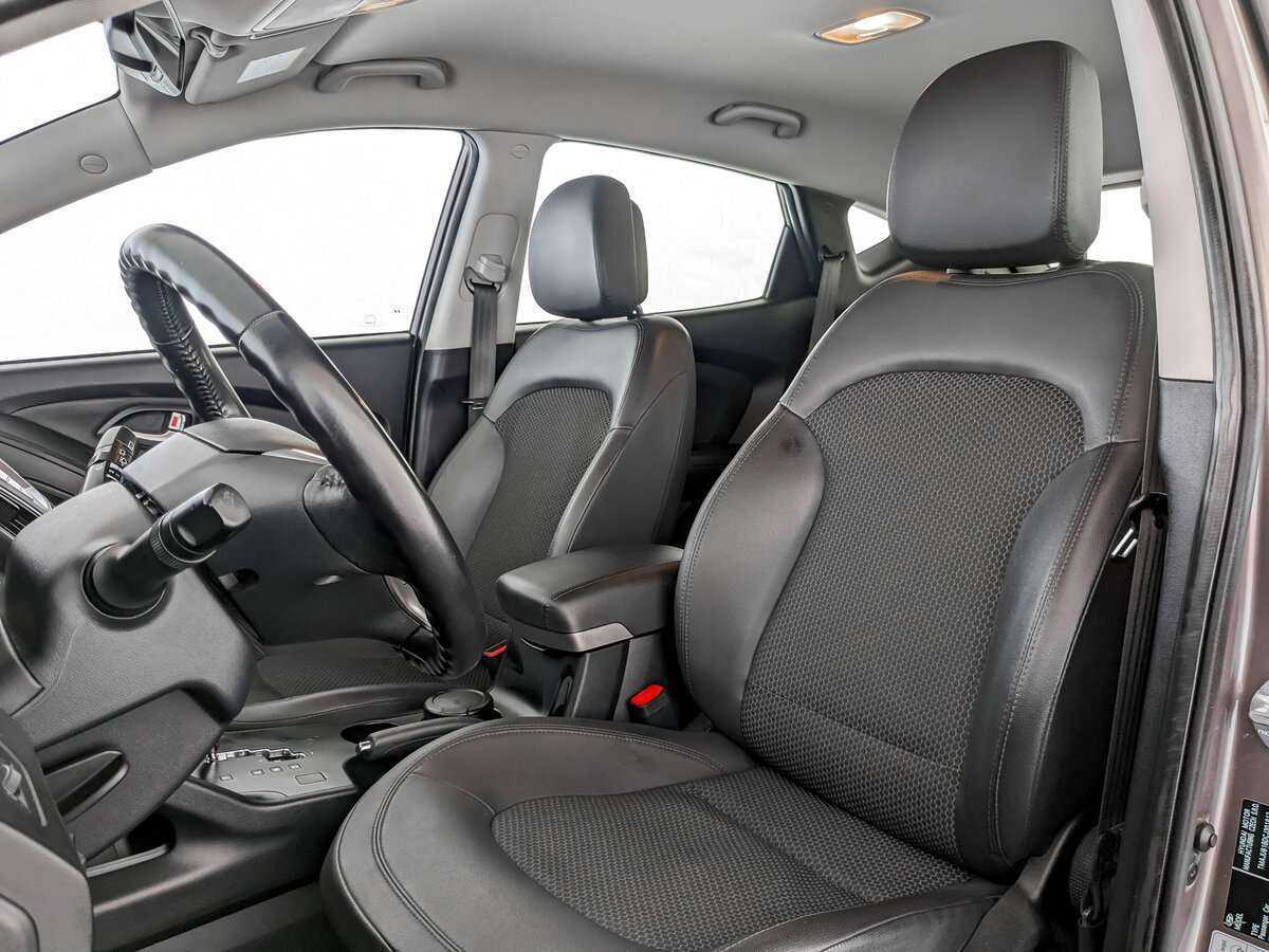 Hyundai ix35 с пробегом — 2012 год. Фото: #14