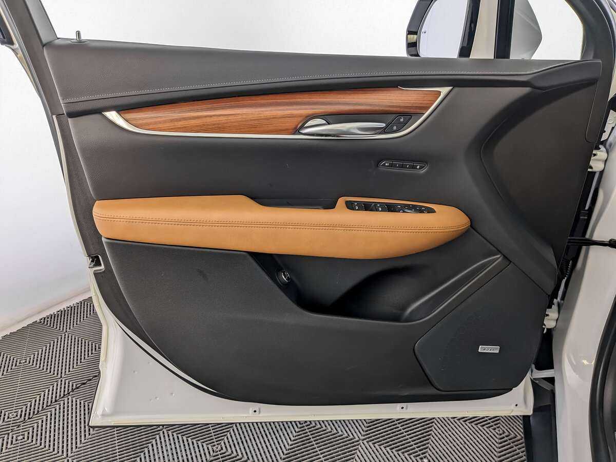 Cadillac XT5 с пробегом — 2021 год. Фото: #18