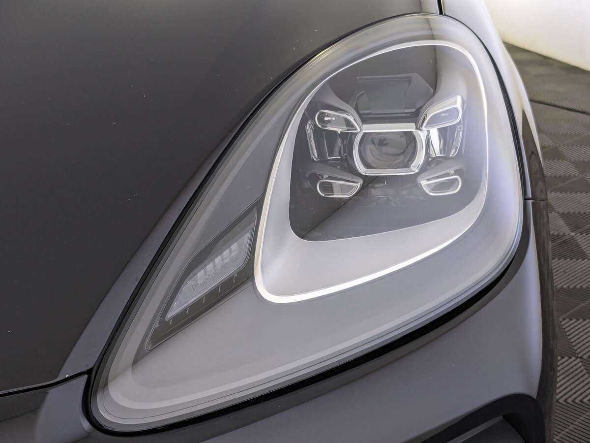 Porsche Cayenne с пробегом — 2018 год. Фото: #10