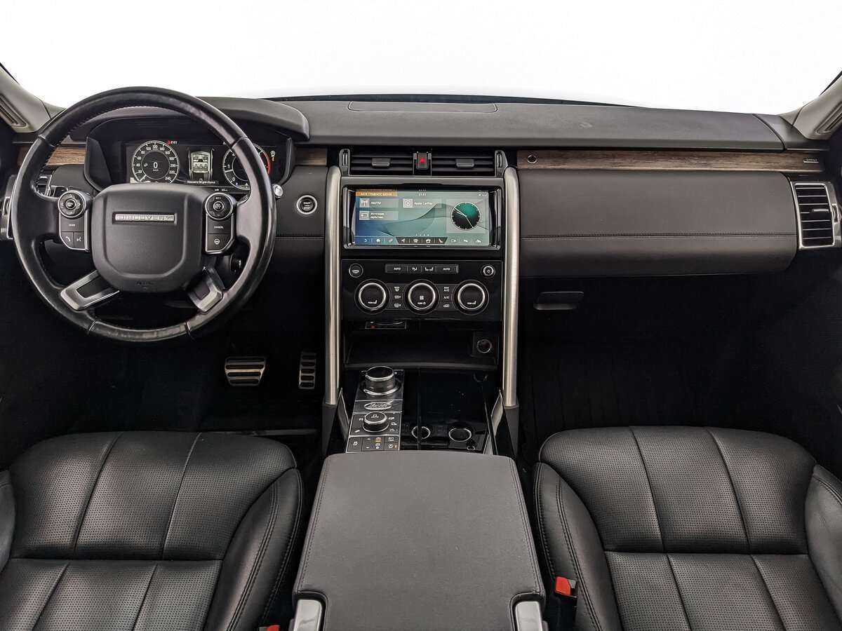 Land Rover Discovery с пробегом — 2018 год. Фото: #6