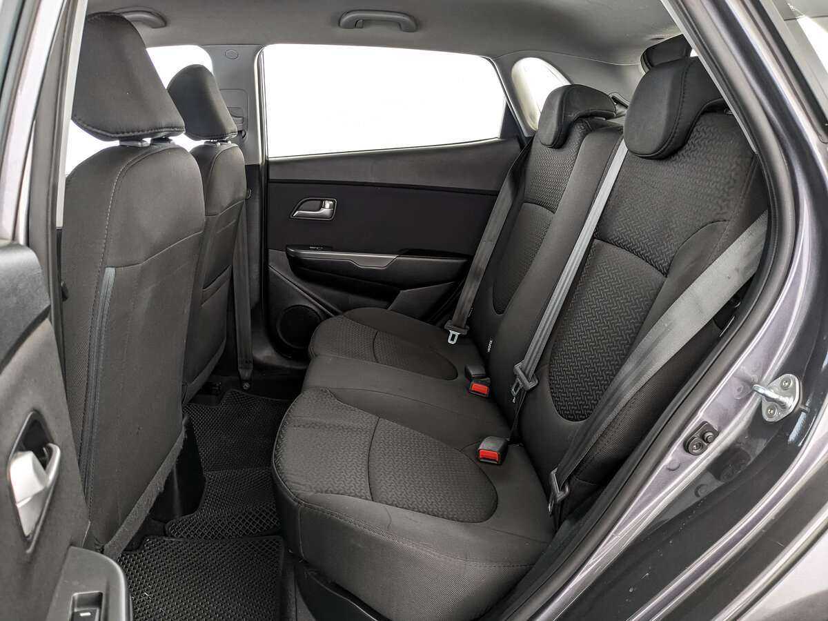 Kia Rio с пробегом — 2016 год. Фото: #14