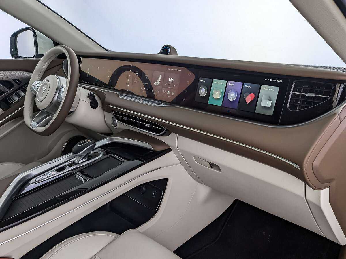 Voyah Free с пробегом — 2023 год. Фото: #7