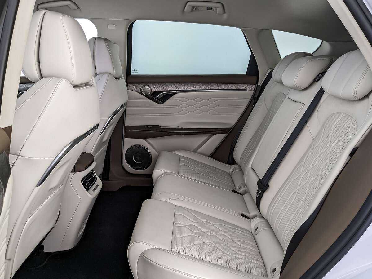 Voyah Free с пробегом — 2023 год. Фото: #12