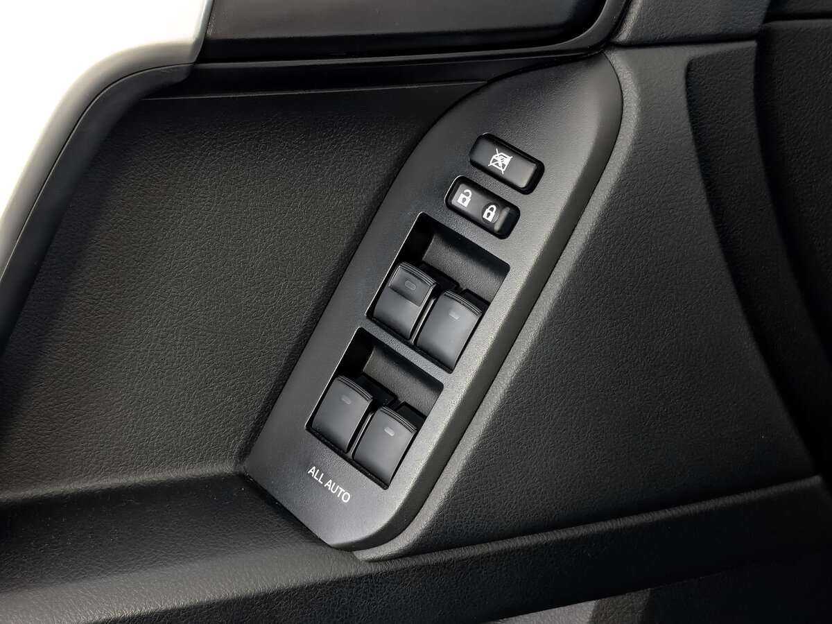 Toyota Land Cruiser Prado с пробегом — 2020 год. Фото: #22