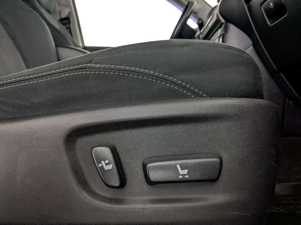 Toyota Land Cruiser Prado с пробегом — 2020 год. Фото: #25