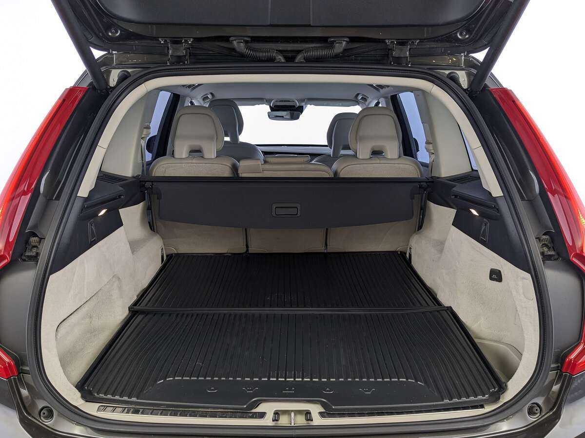Volvo XC90 с пробегом — 2018 год. Фото: #9