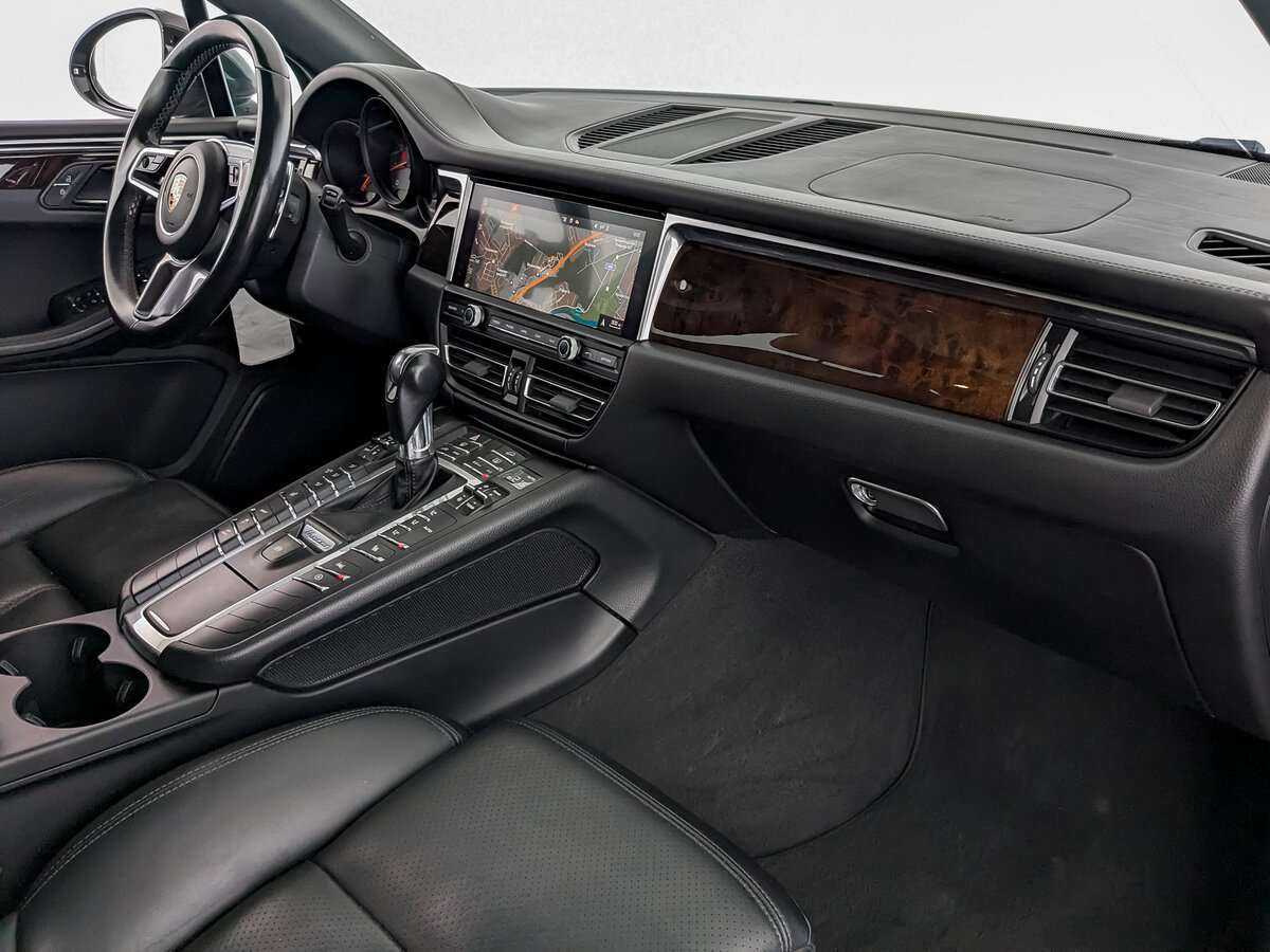 Porsche Macan с пробегом — 2019 год. Фото: #8