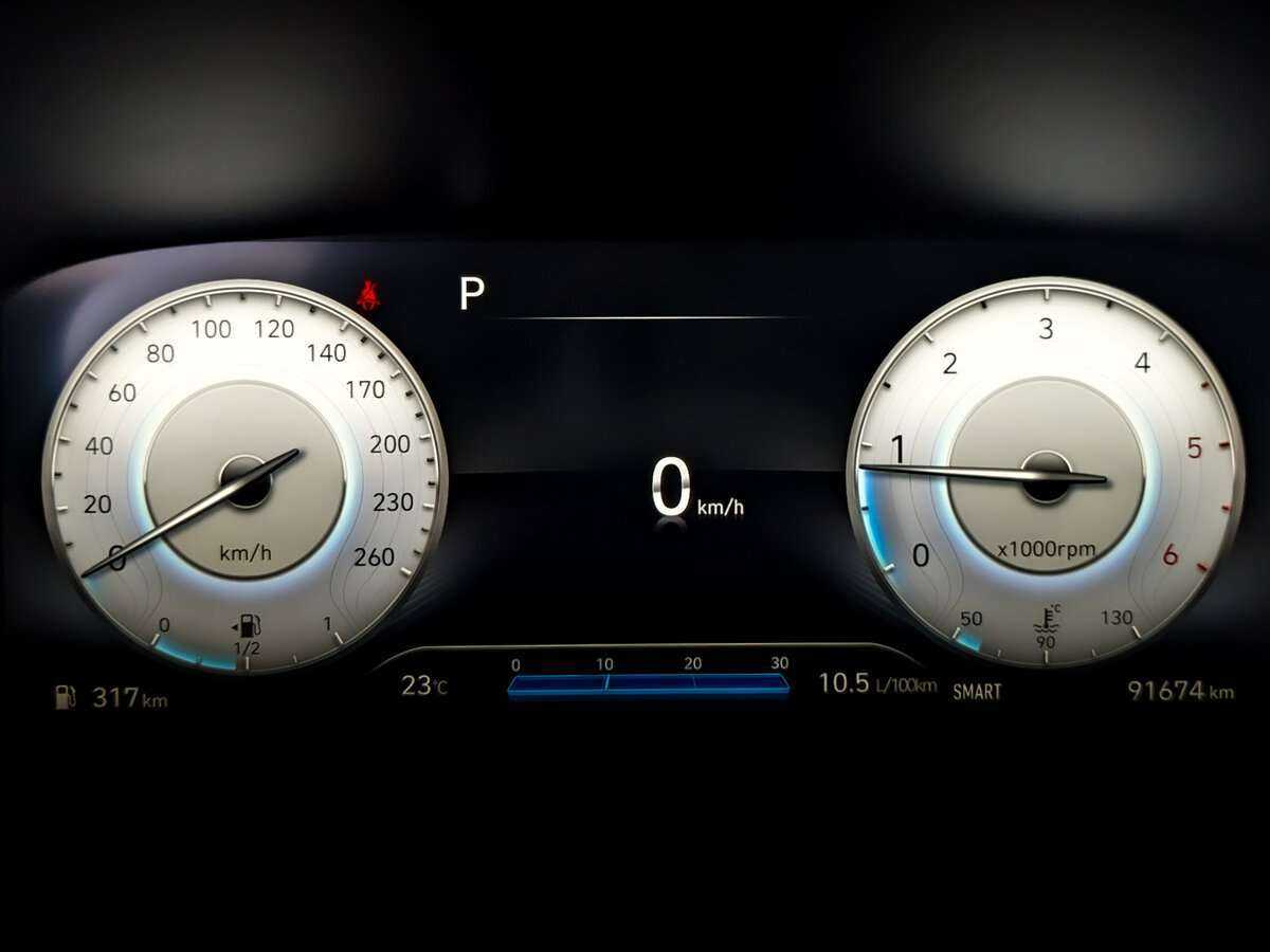 Hyundai Santa Fe с пробегом — 2021 год. Фото: #10