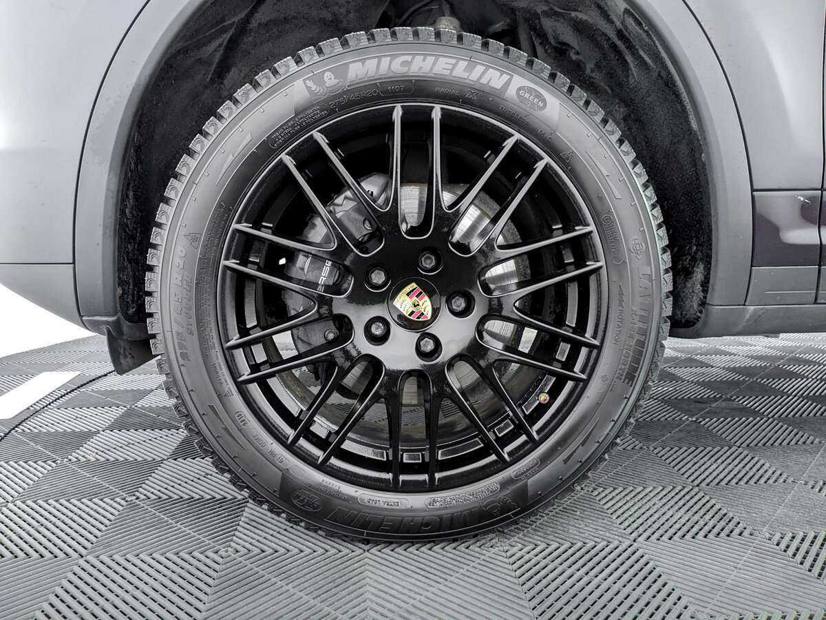 Porsche Cayenne с пробегом — 2014 год. Фото: #15