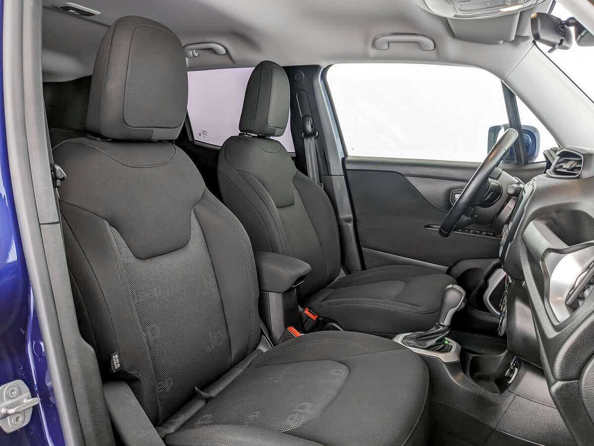 Jeep Renegade с пробегом — 2017 год. Фото: #18