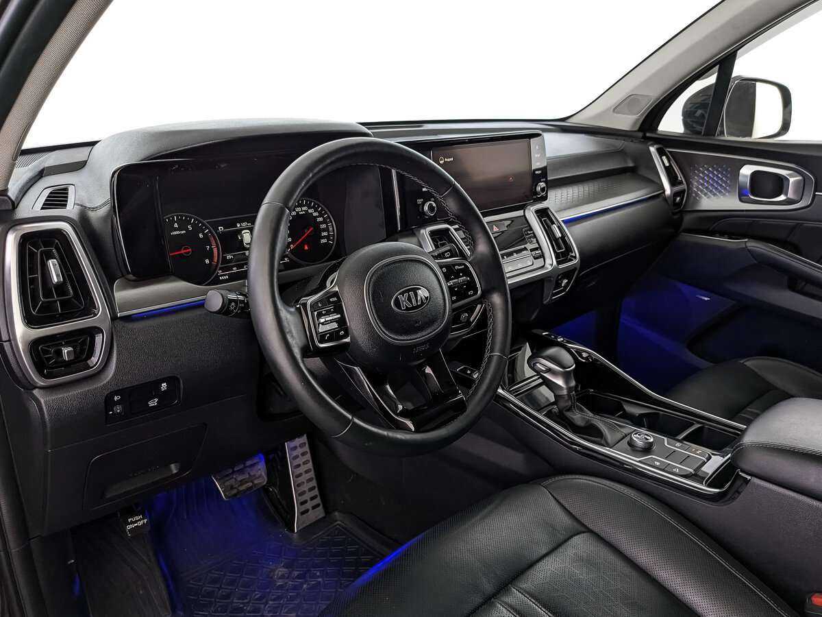 Kia Sorento с пробегом — 2021 год. Фото: #10