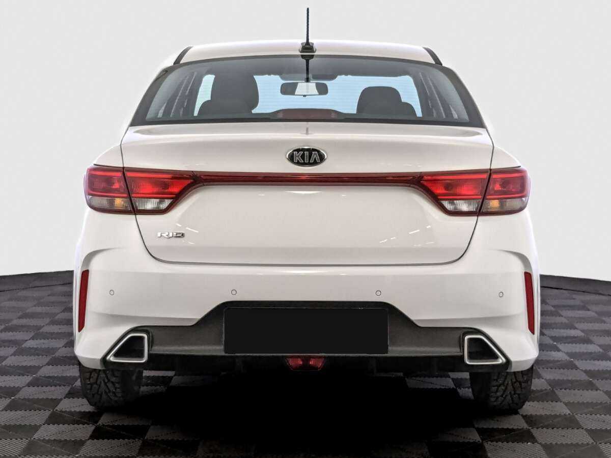 Kia Rio с пробегом — 2021 год. Фото: #5