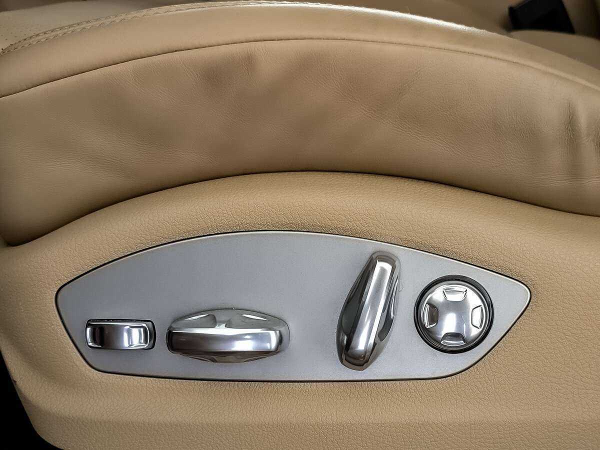 Porsche Macan с пробегом — 2020 год. Фото: #14