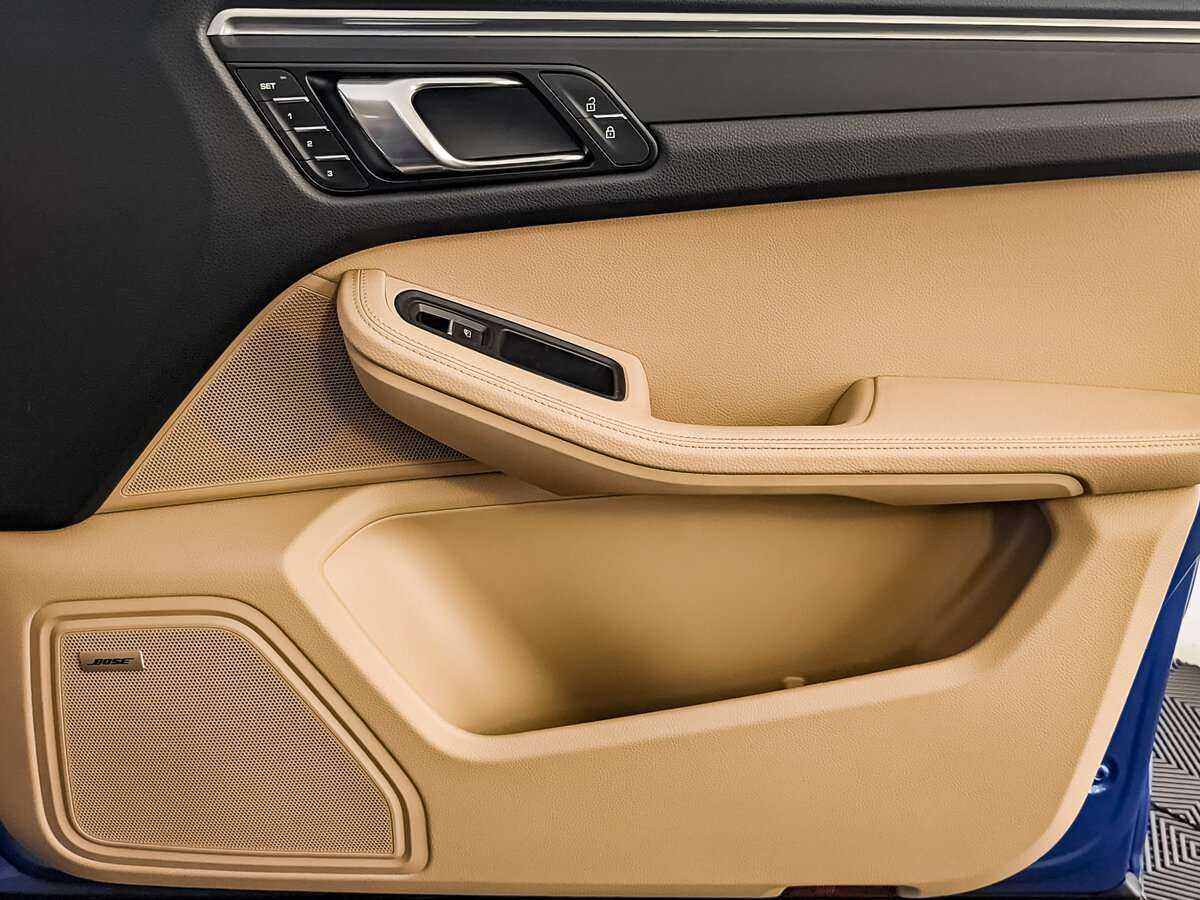 Porsche Macan с пробегом — 2020 год. Фото: #18