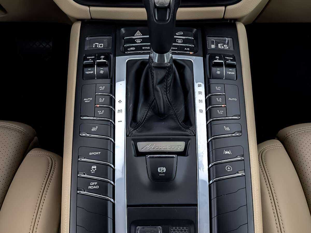 Porsche Macan с пробегом — 2020 год. Фото: #20