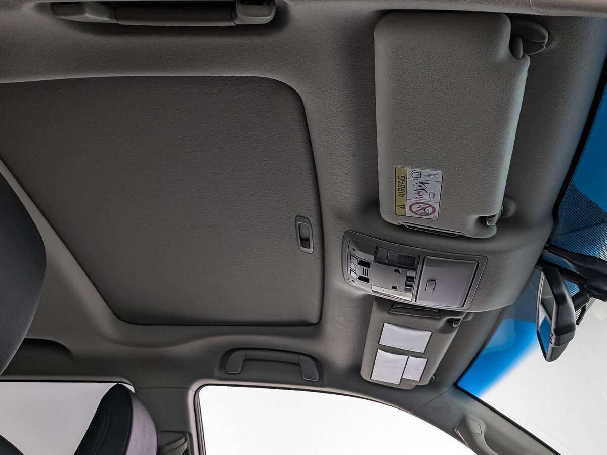 Toyota Land Cruiser Prado с пробегом — 2016 год. Фото: #17