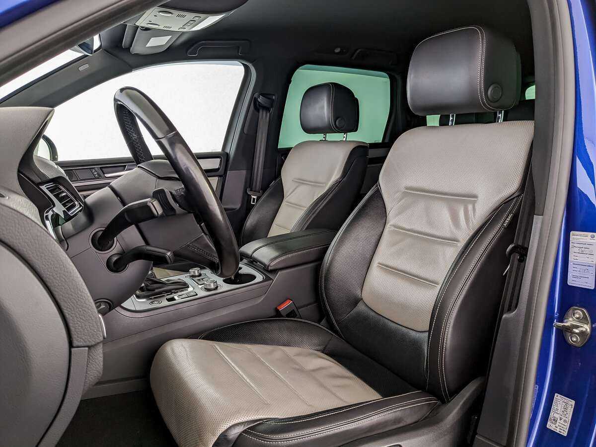 Volkswagen Touareg с пробегом — 2017 год. Фото: #16