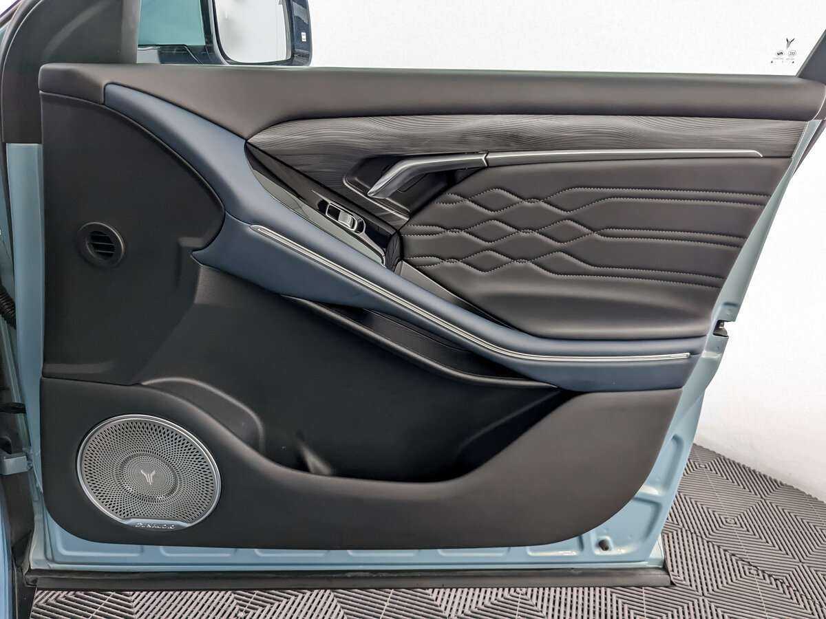 Voyah Free с пробегом — 2022 год. Фото: #21