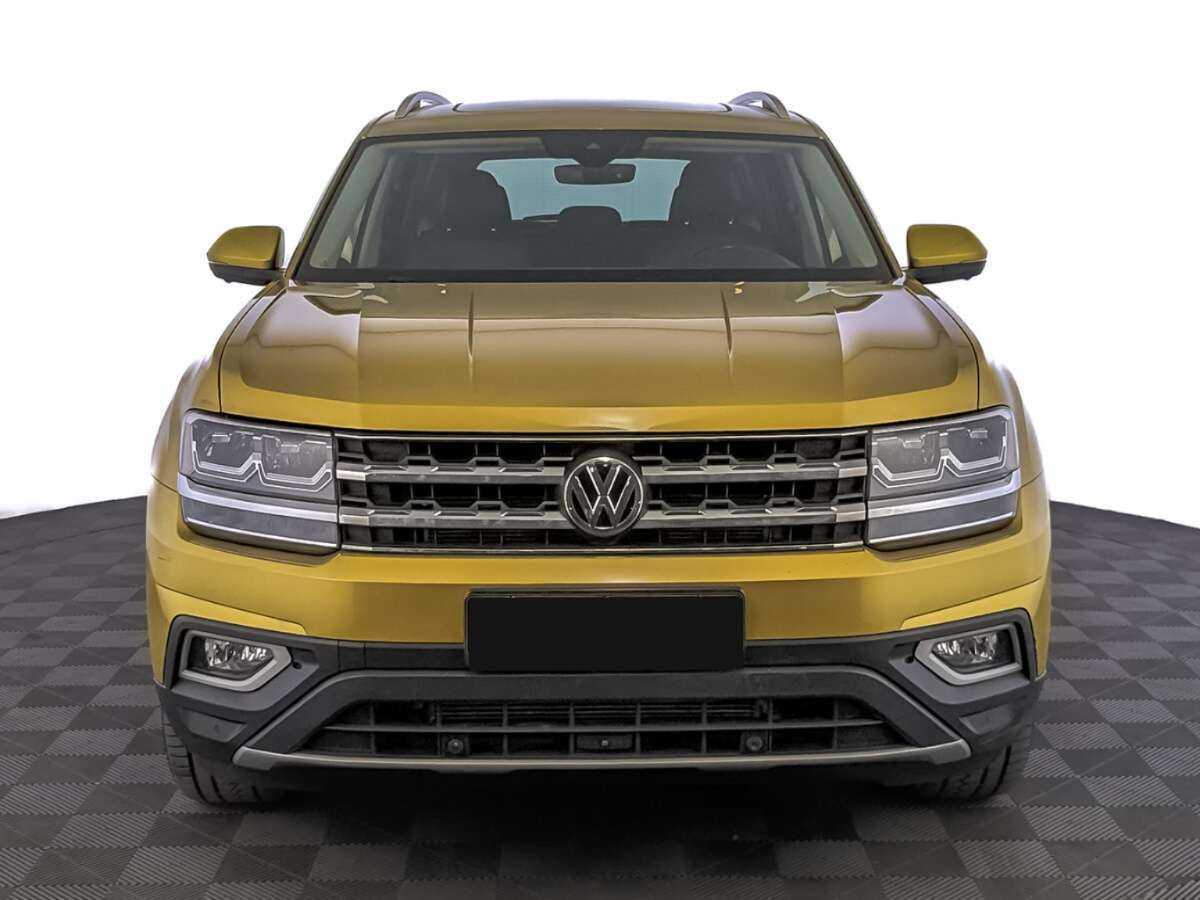 Volkswagen Teramont с пробегом — 2018 год. Фото: #1