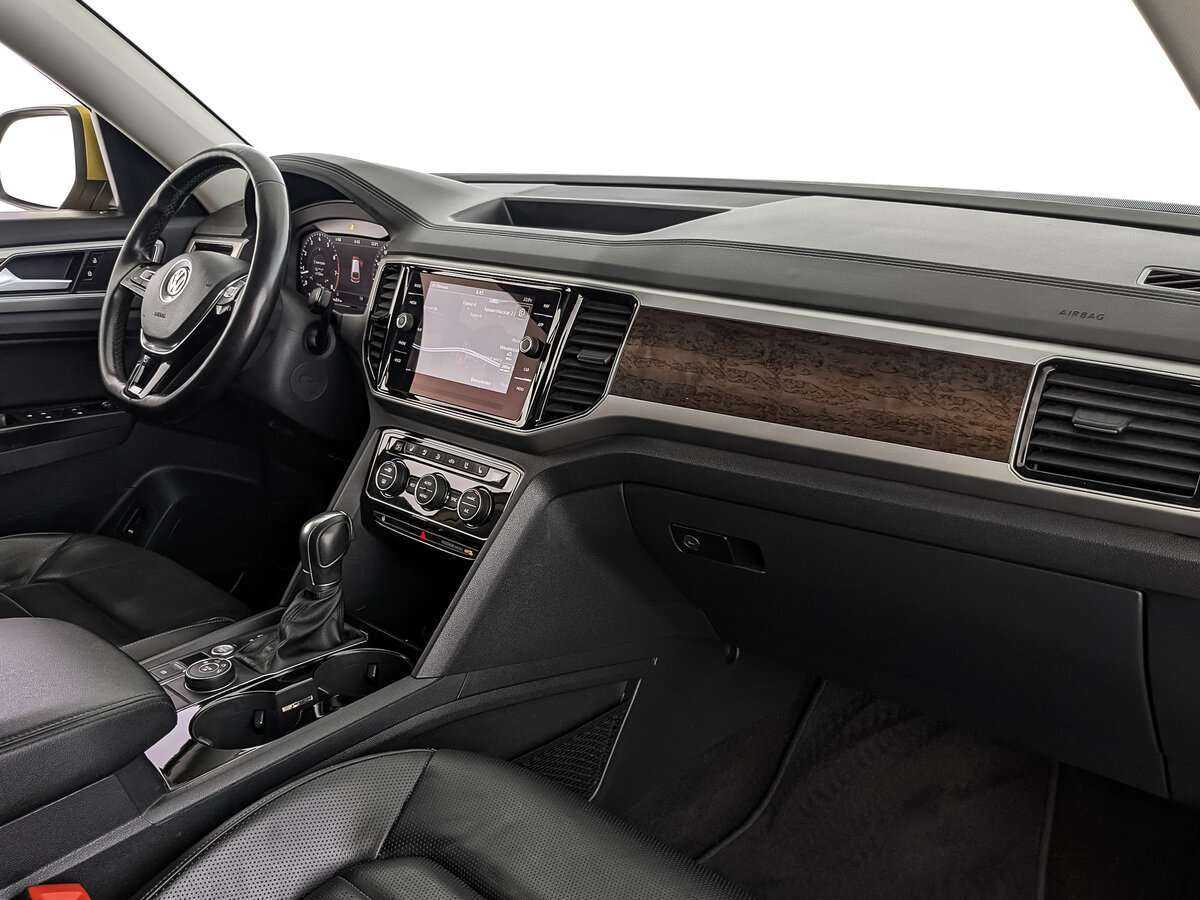 Volkswagen Teramont с пробегом — 2018 год. Фото: #8
