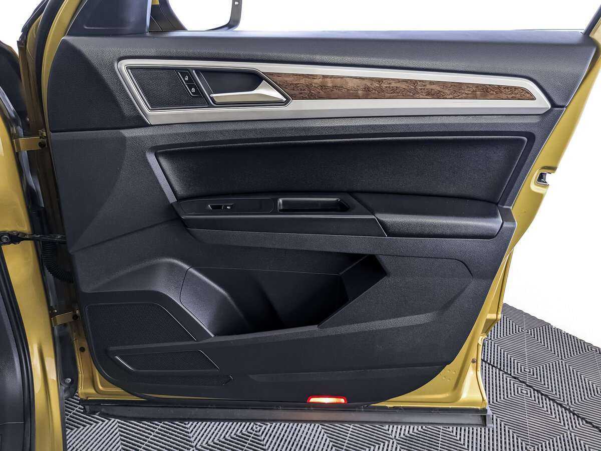 Volkswagen Teramont с пробегом — 2018 год. Фото: #19